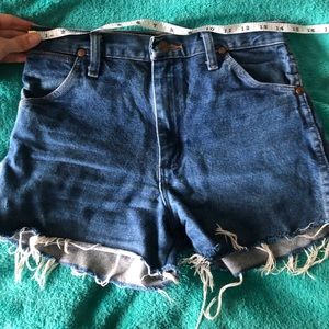 Vintage wrangler jean shorts.